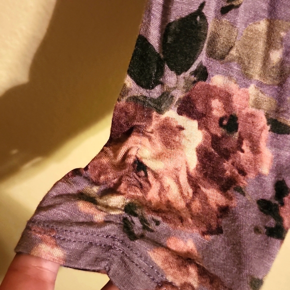 Lightweight 3/4 length sleeve Tunic - Picture 4 of 4